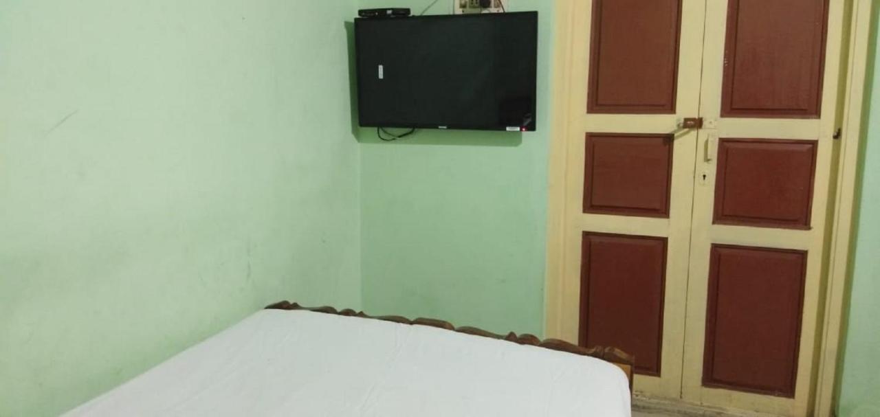 Family Guest House Near Bus-Stand Pondicherry Exteriör bild
